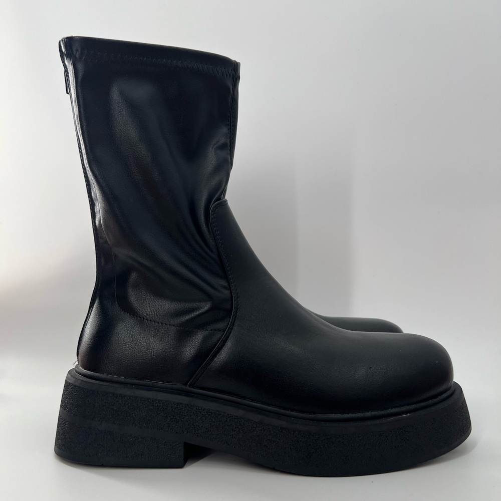 Topshop Laura Chunky Textured Sole Ankle Sock Black Dark Goth Boots